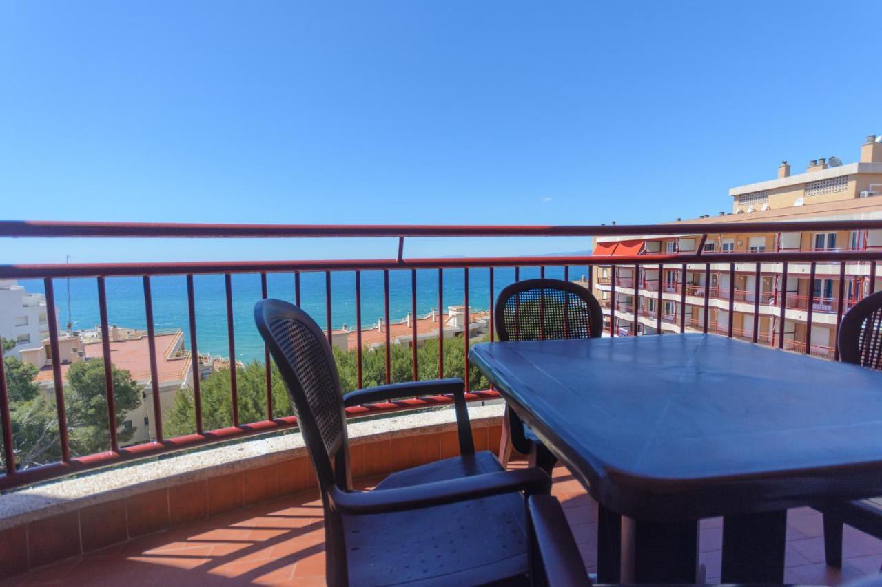 Beach Family Apartments Салоу Екстер'єр фото